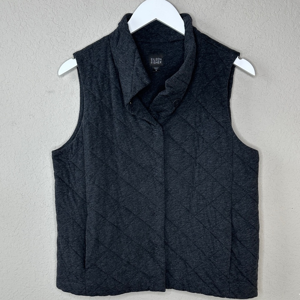 Eileen Fisher Stand Collar Quilted 100% Cotton Vest Size M Grey Snap Front‎